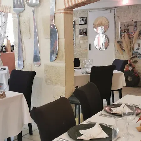 D'hôtes Domaine De Beunes Couette-café