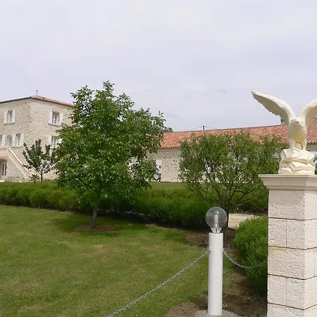 فندق مبيت وإفطار D'hotes Domaine De Beunes