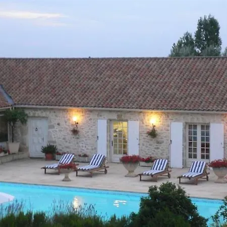 D'hôtes Domaine De Beunes *